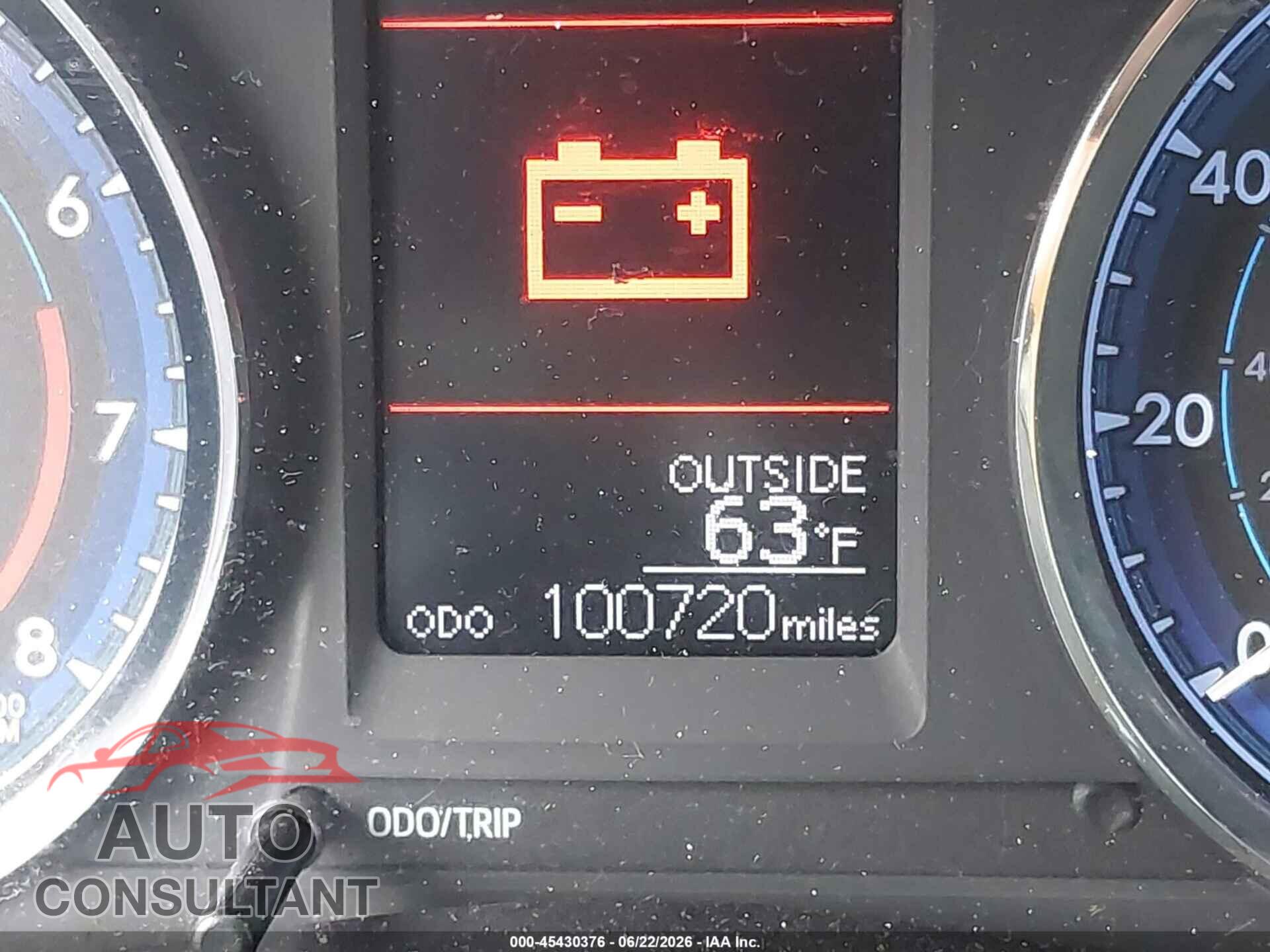 TOYOTA COROLLA 2017 - 5YFBURHE9HP626083