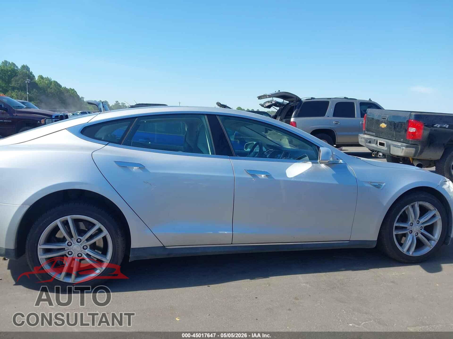 TESLA MODEL S 2013 - 5YJSA1CN2DFP14691