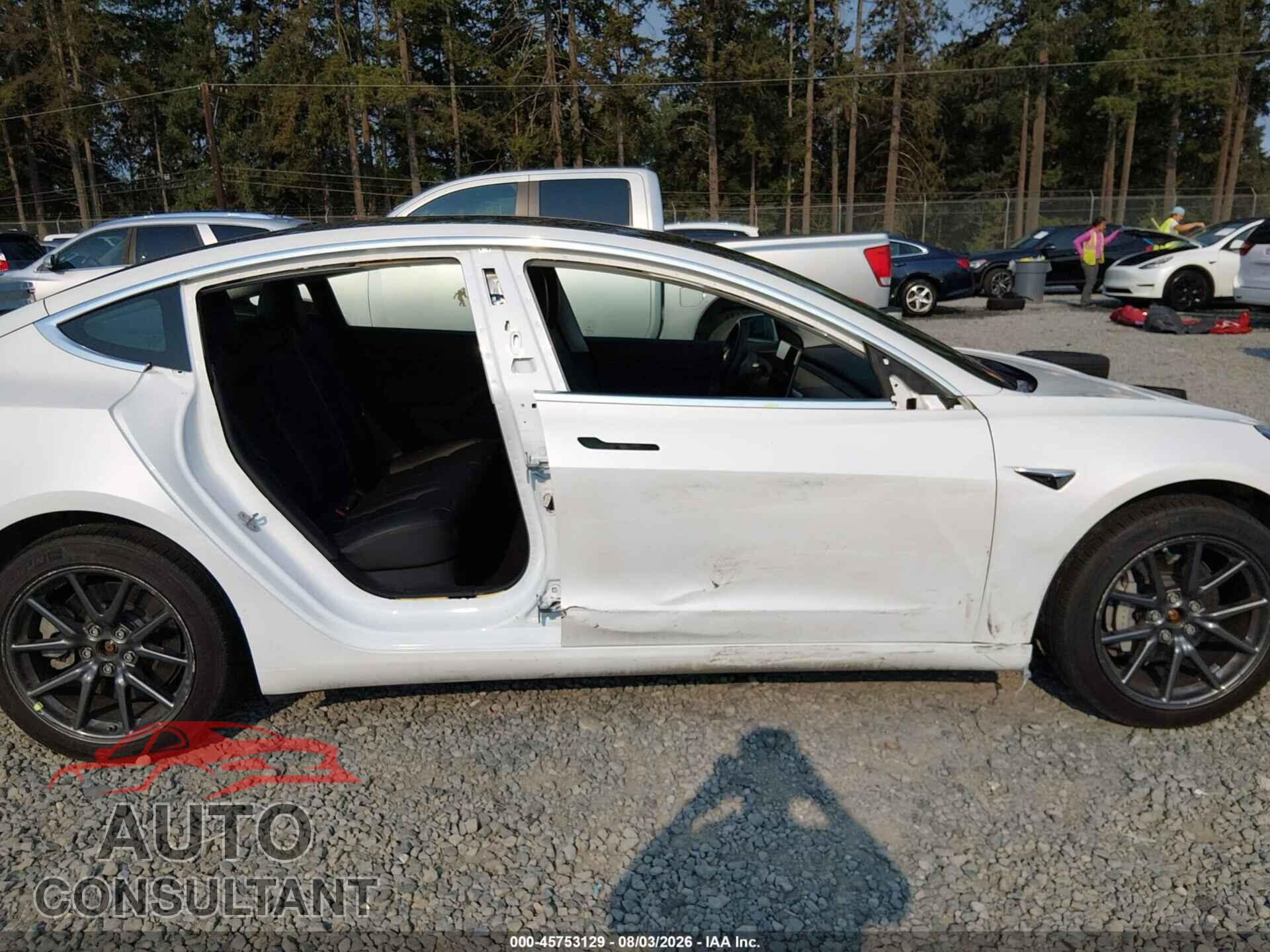 TESLA MODEL 3 2020 - 5YJ3E1EB5LF650284