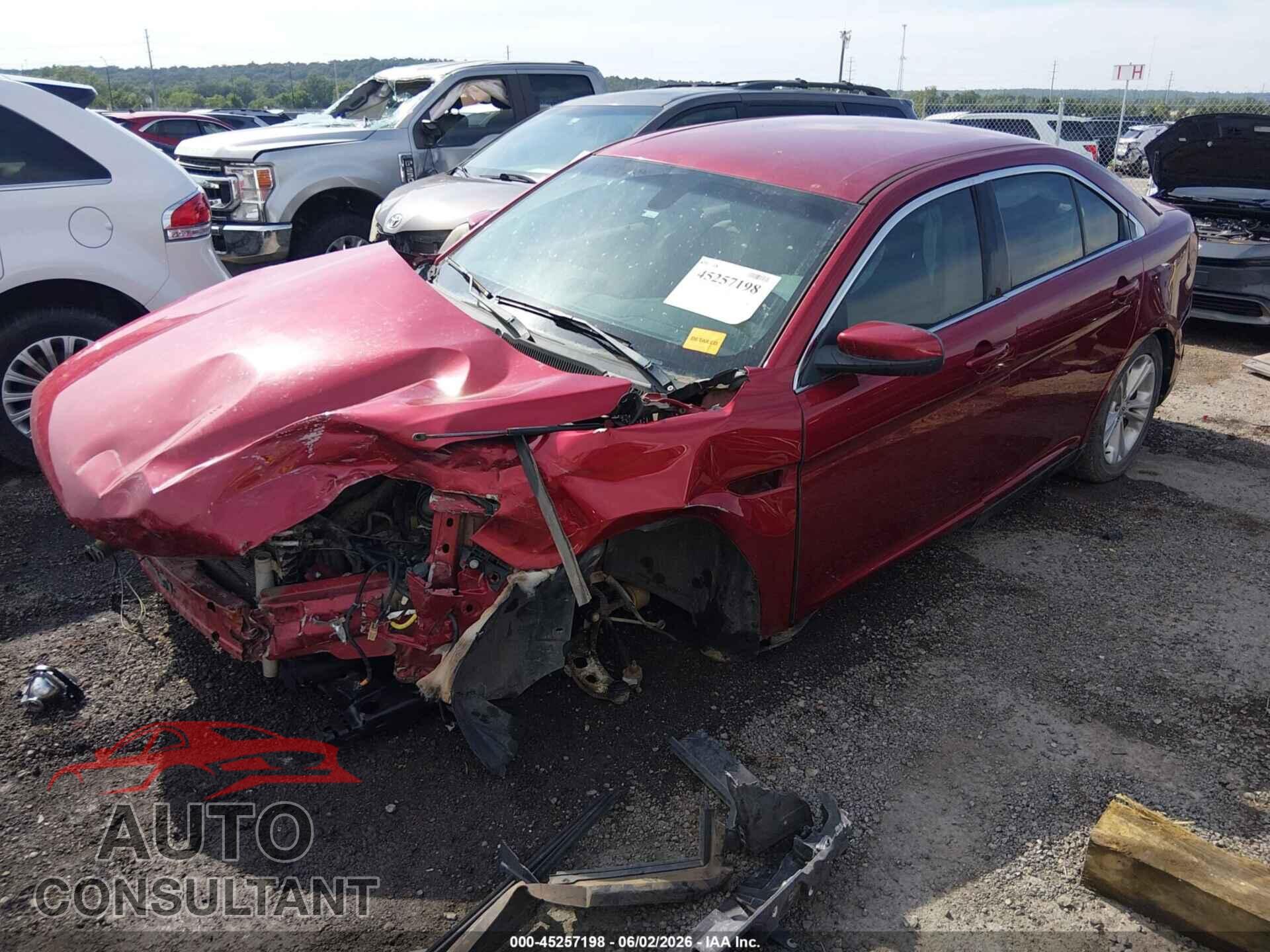 FORD TAURUS 2013 - 1FAHP2E87DG221087