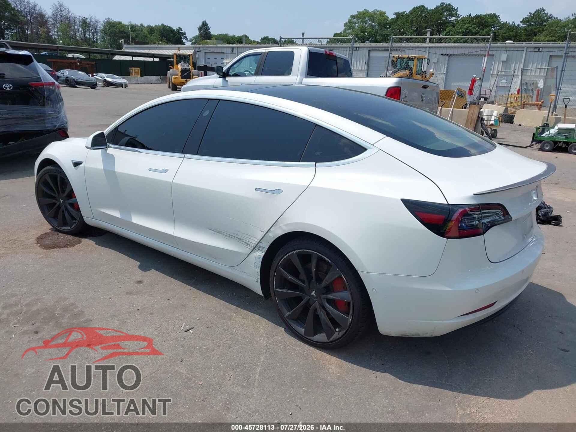 TESLA MODEL 3 2018 - 5YJ3E1EB0JF106501