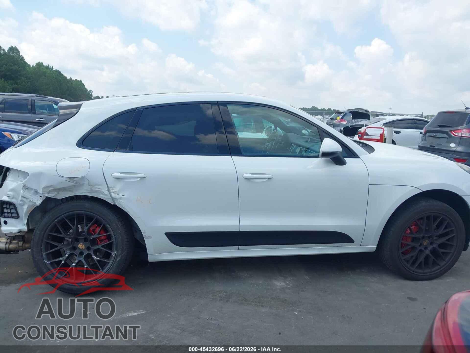 PORSCHE MACAN 2017 - WP1AG2A58HLB50436