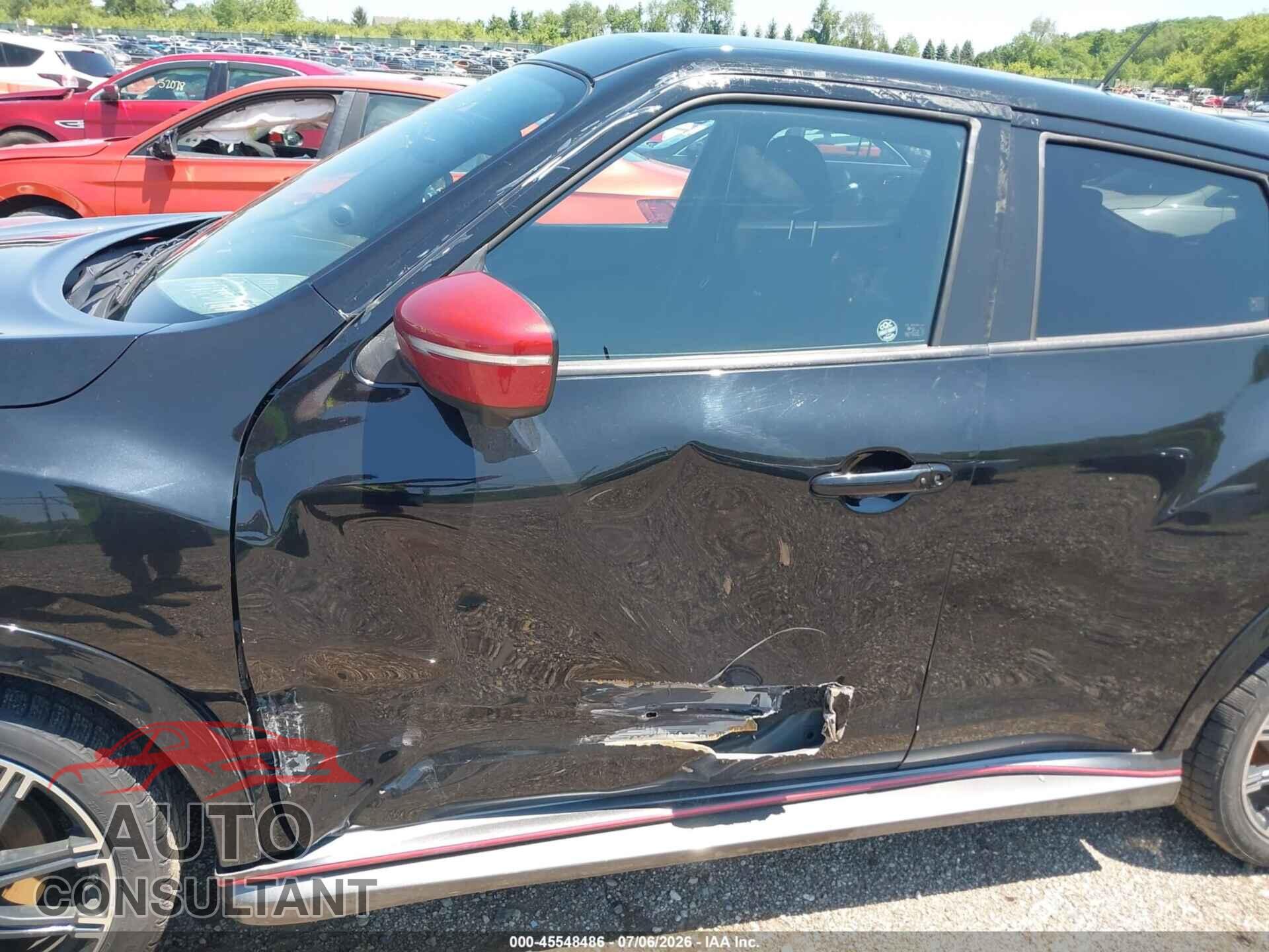 NISSAN JUKE 2015 - JN8AF5MVXFT562425