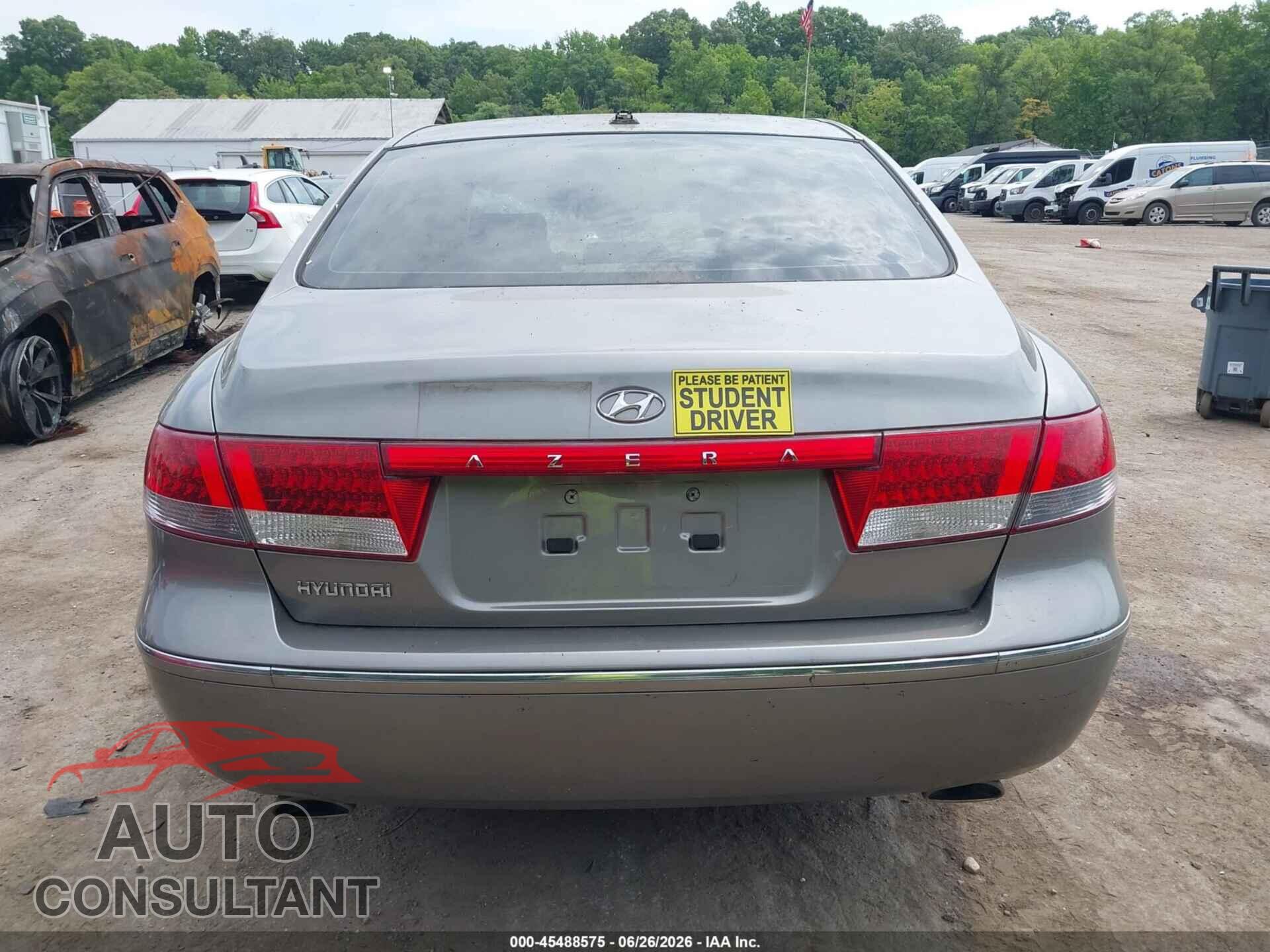 HYUNDAI AZERA 2009 - KMHFC46D99A371602