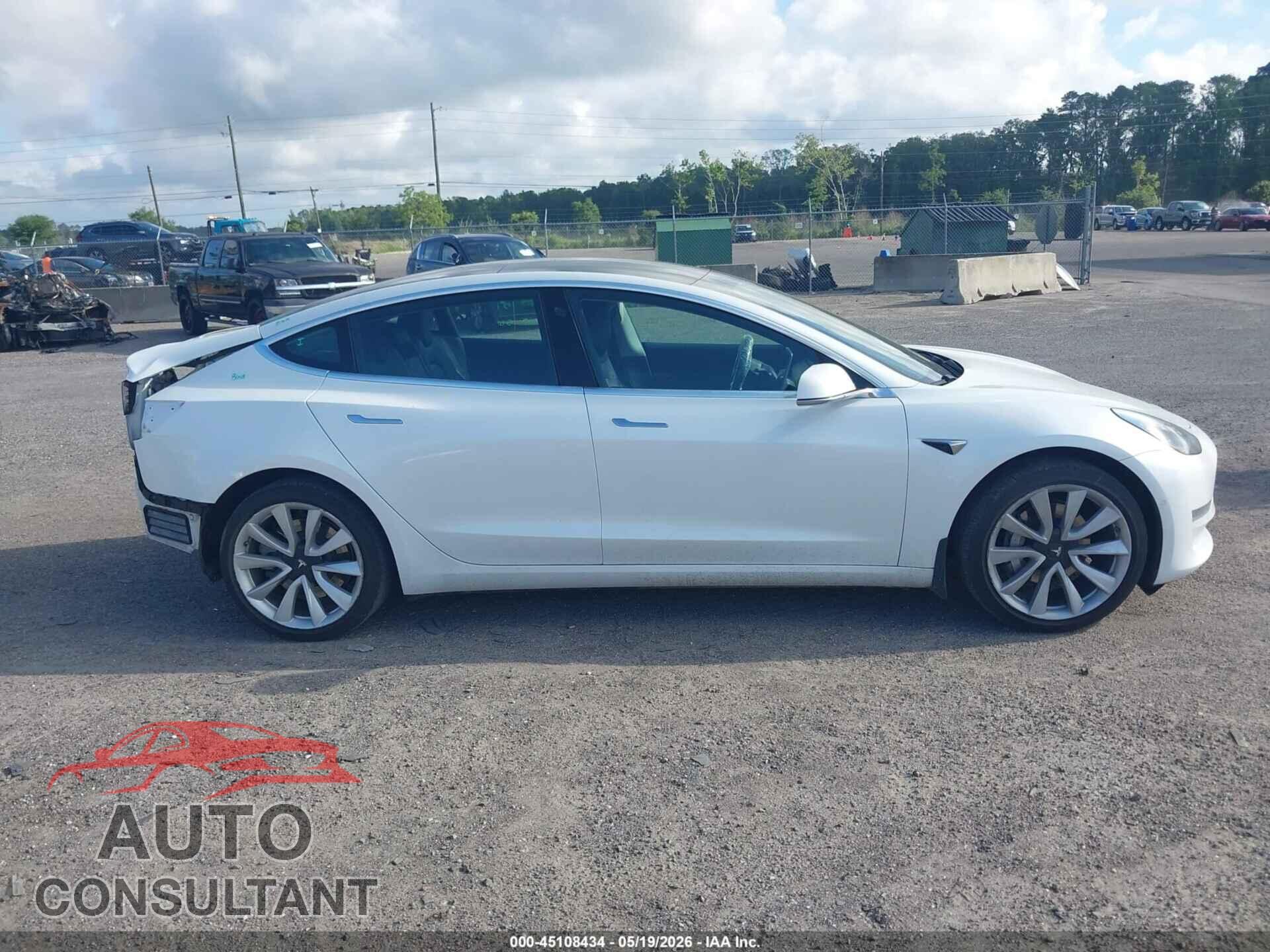 TESLA MODEL 3 2019 - 5YJ3E1EB2KF406669