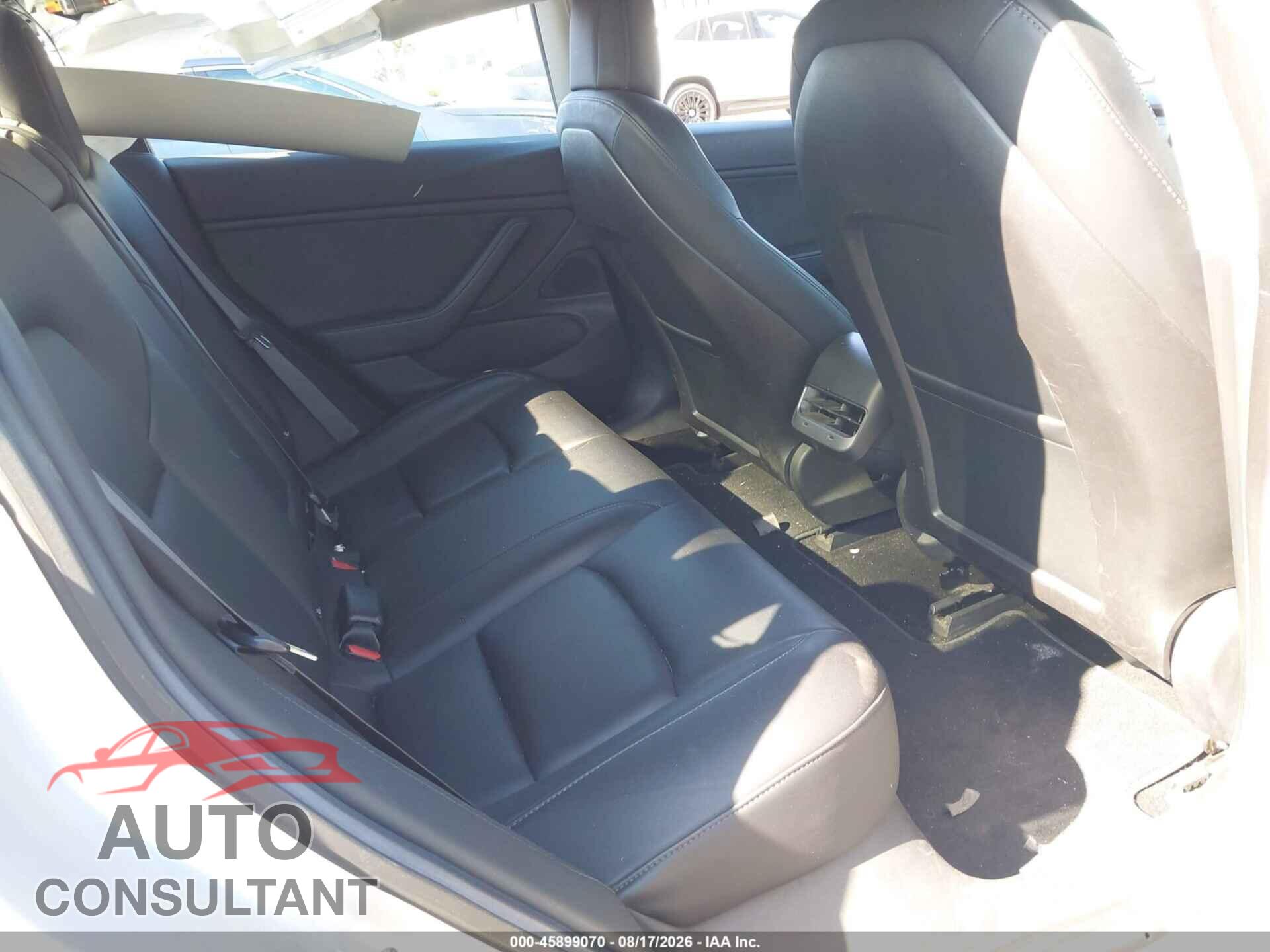 TESLA MODEL 3 2018 - 5YJ3E1EA4JF040249