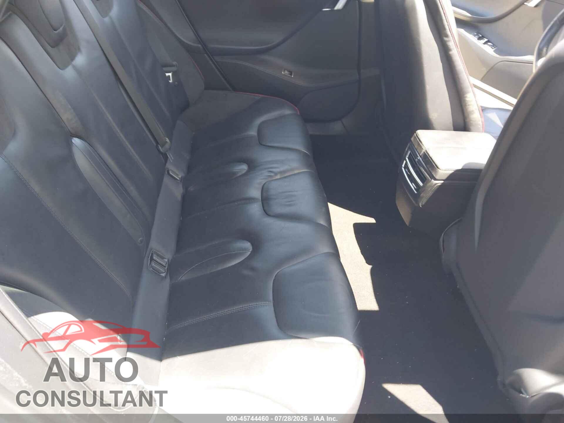 TESLA MODEL S 2014 - 5YJSA1H17EFP52876