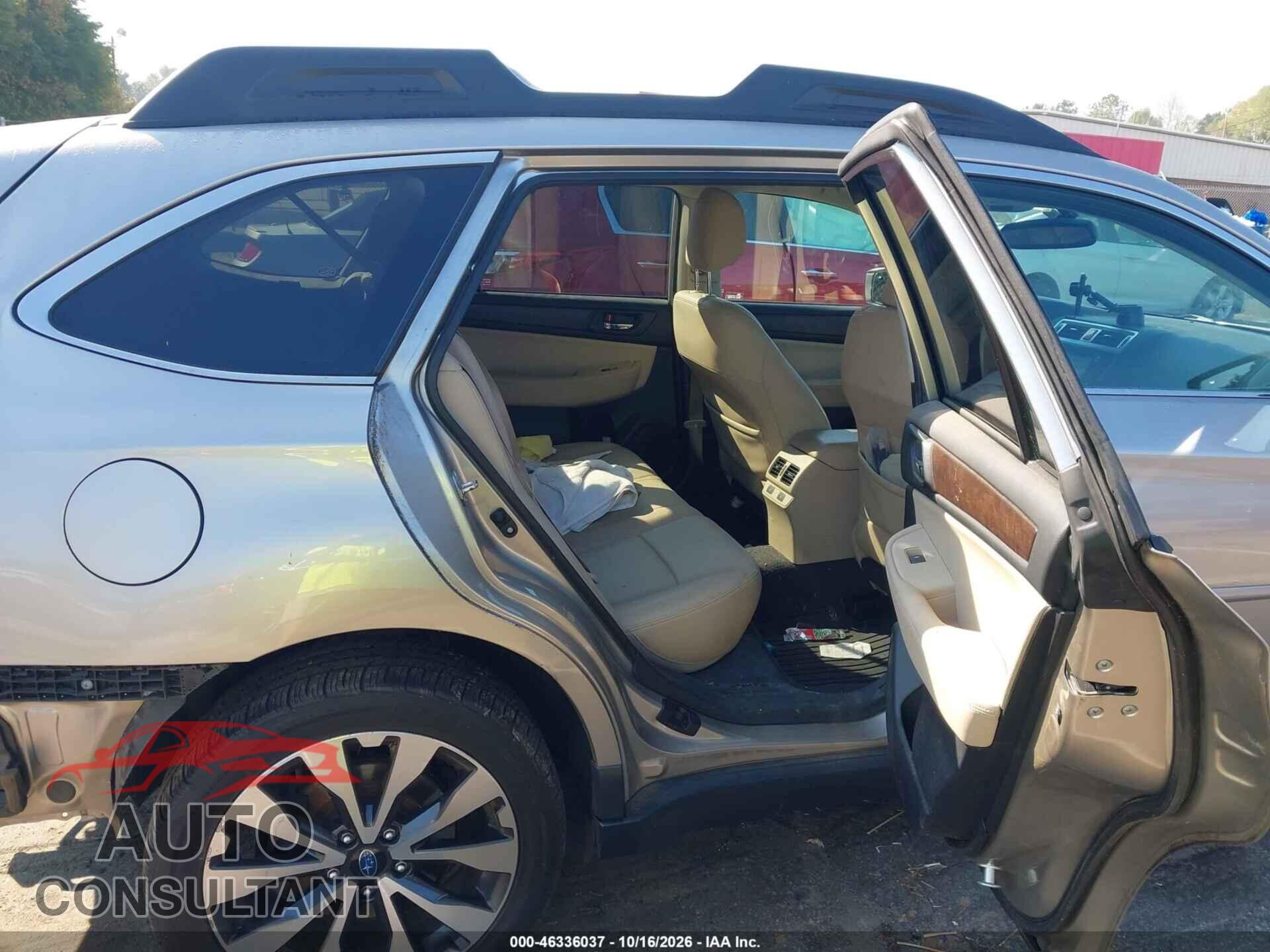 SUBARU OUTBACK 2015 - 4S4BSBLC8F3332761