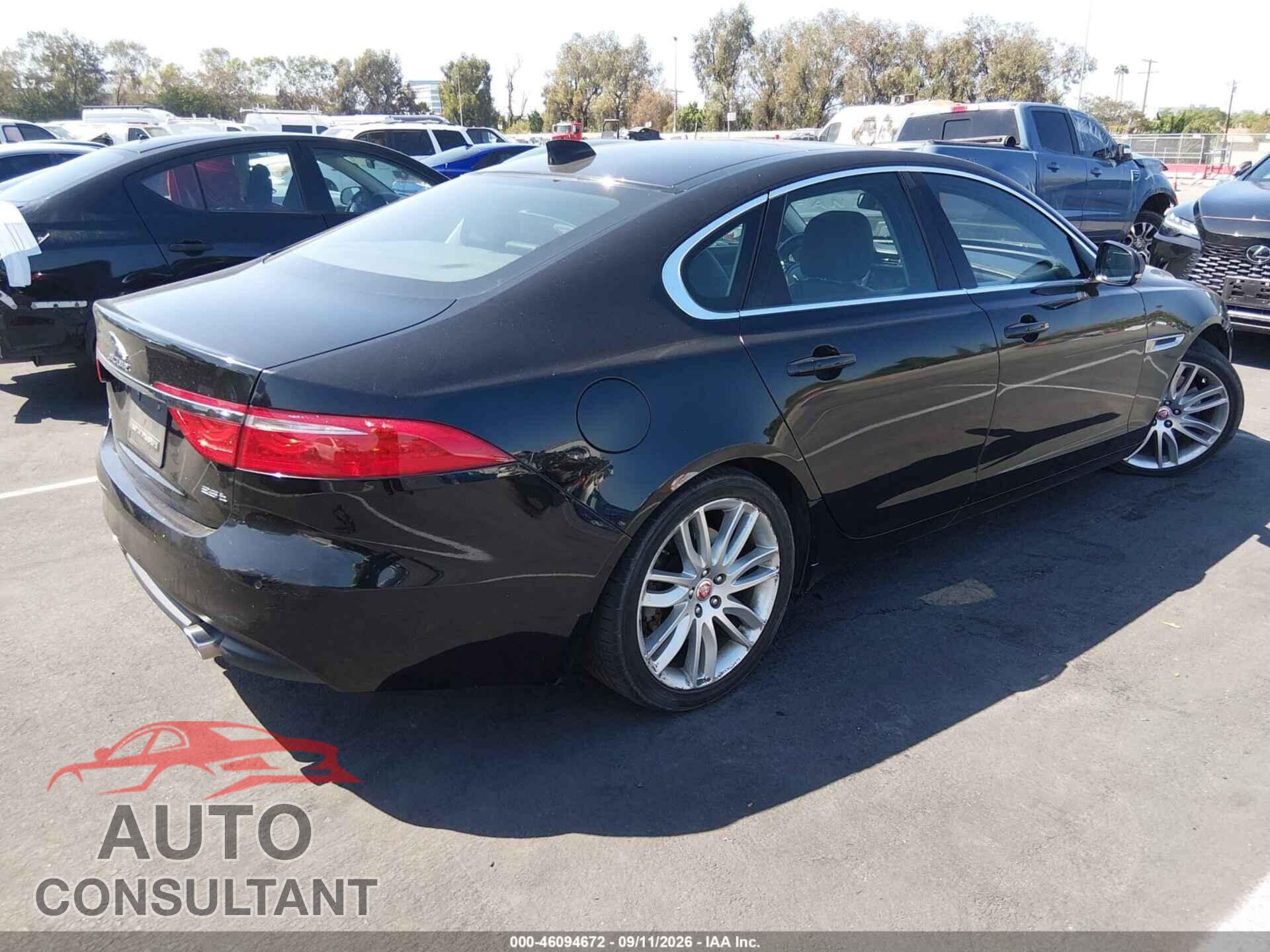 JAGUAR XF 2016 - SAJBE4BV3GCY08928