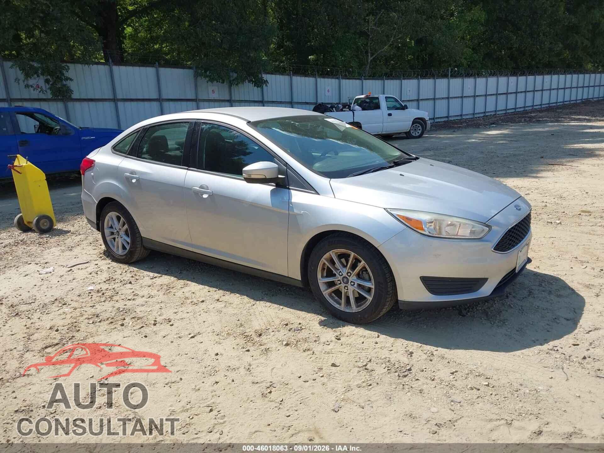 FORD FOCUS 2017 - 1FADP3F21HL212073