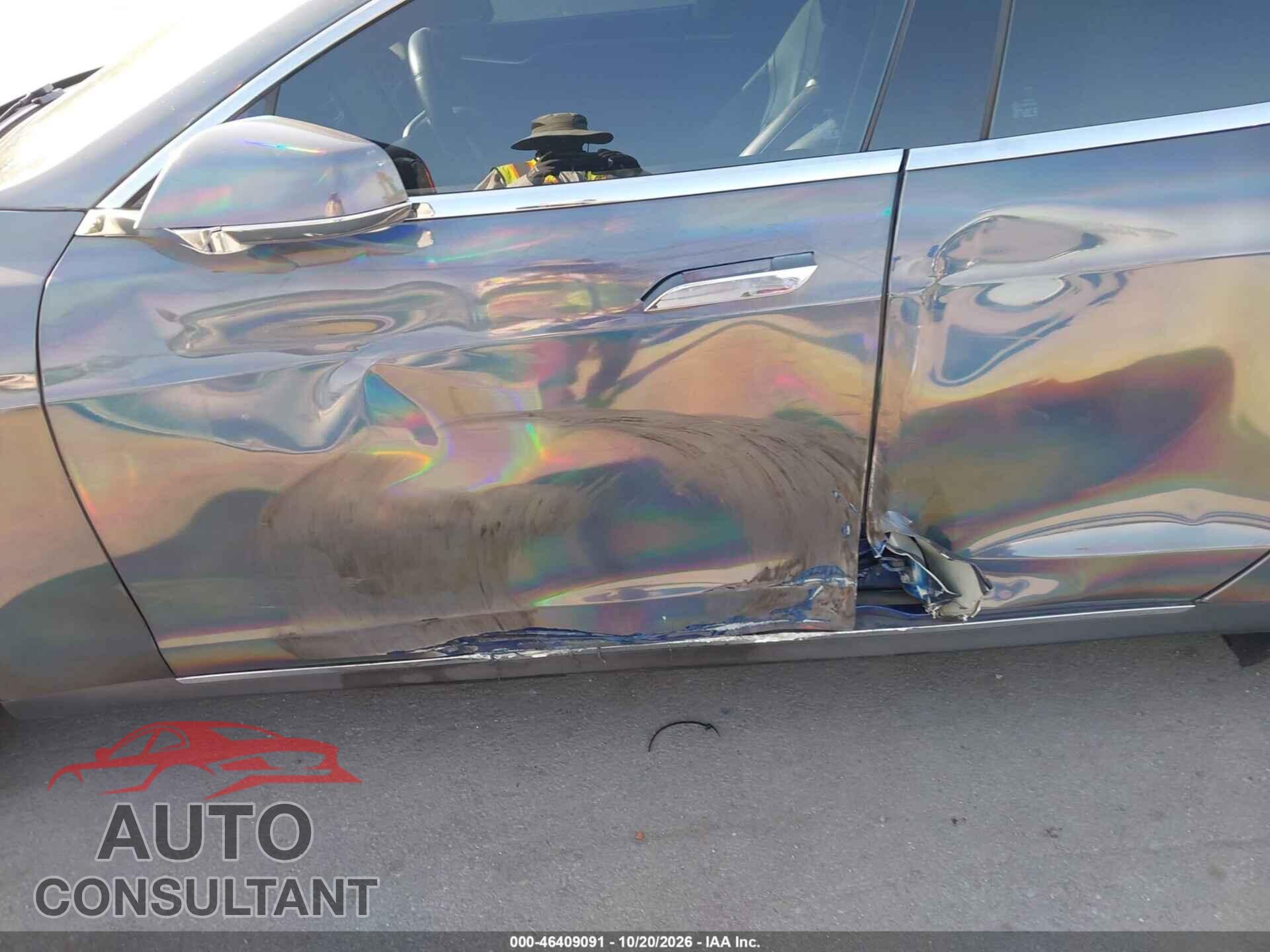 TESLA MODEL S 2015 - 5YJSA1E14FF117300