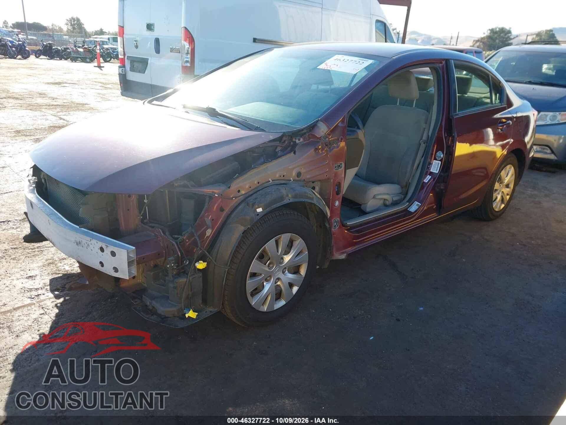 HONDA CIVIC 2012 - 2HGFB2F52CH552118