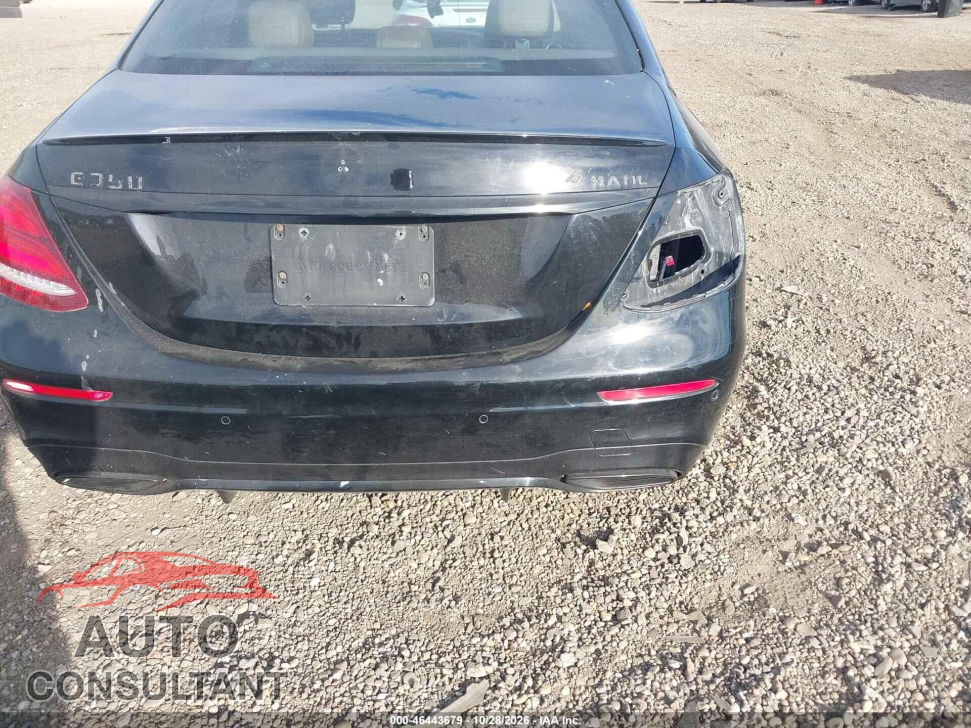 MERCEDES-BENZ E 300 2017 - WDDZF4KB0HA047553