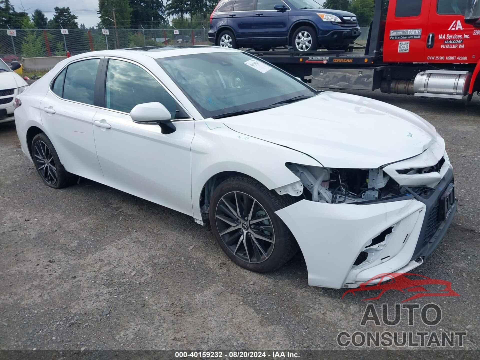 TOYOTA CAMRY 2021 - 4T1G11BK5MU035580