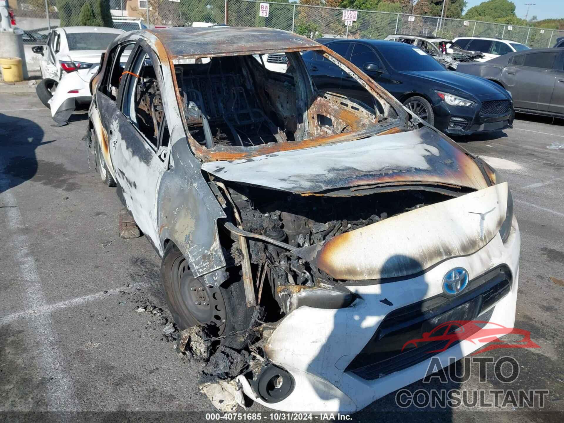TOYOTA PRIUS C 2015 - JTDKDTB30F1088489