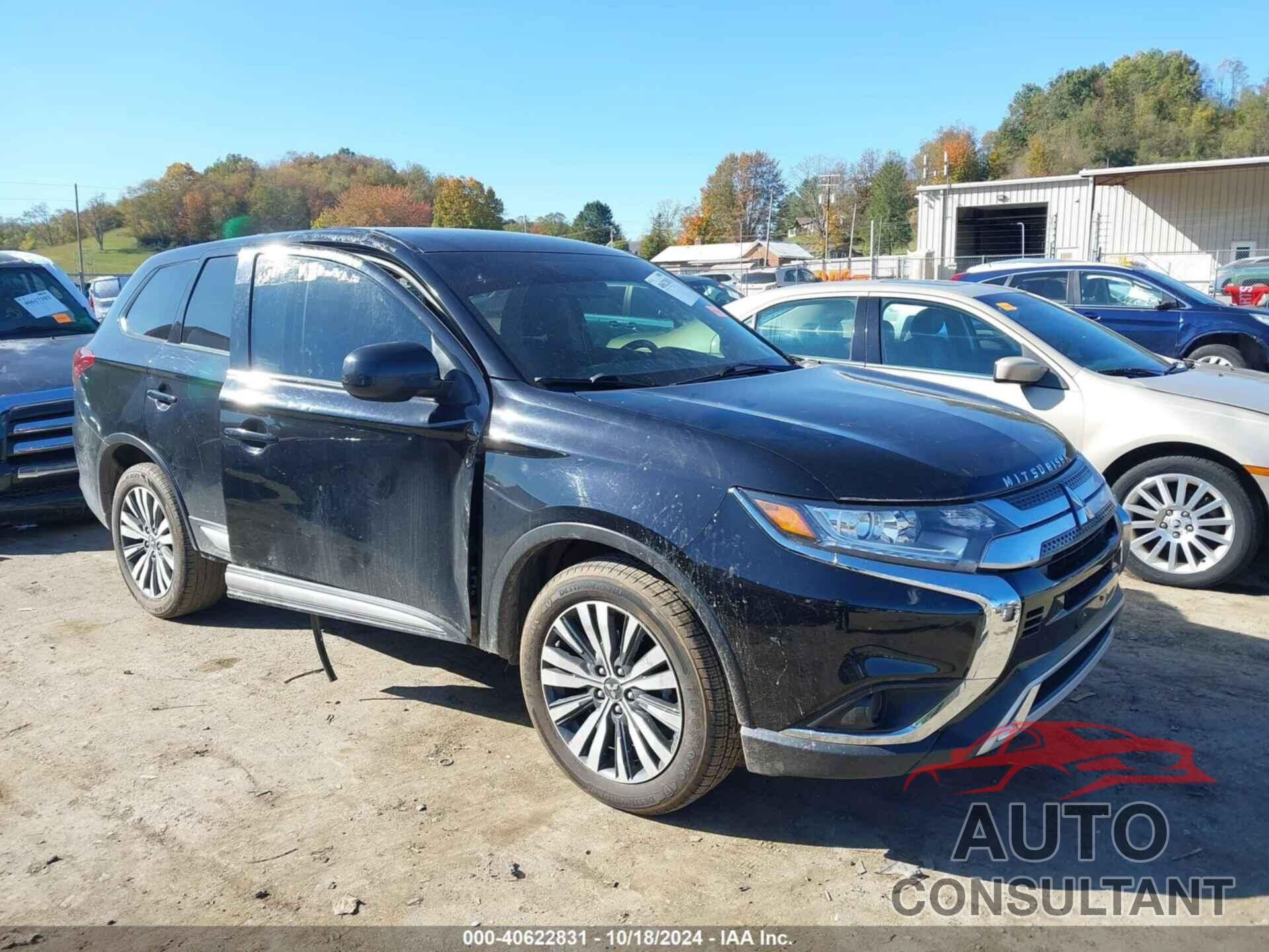 MITSUBISHI OUTLANDER 2020 - JA4AD2A33LZ034201
