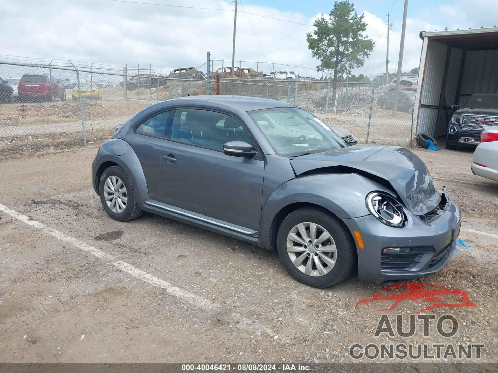 VOLKSWAGEN BEETLE 2019 - 3VWFD7AT2KM708358