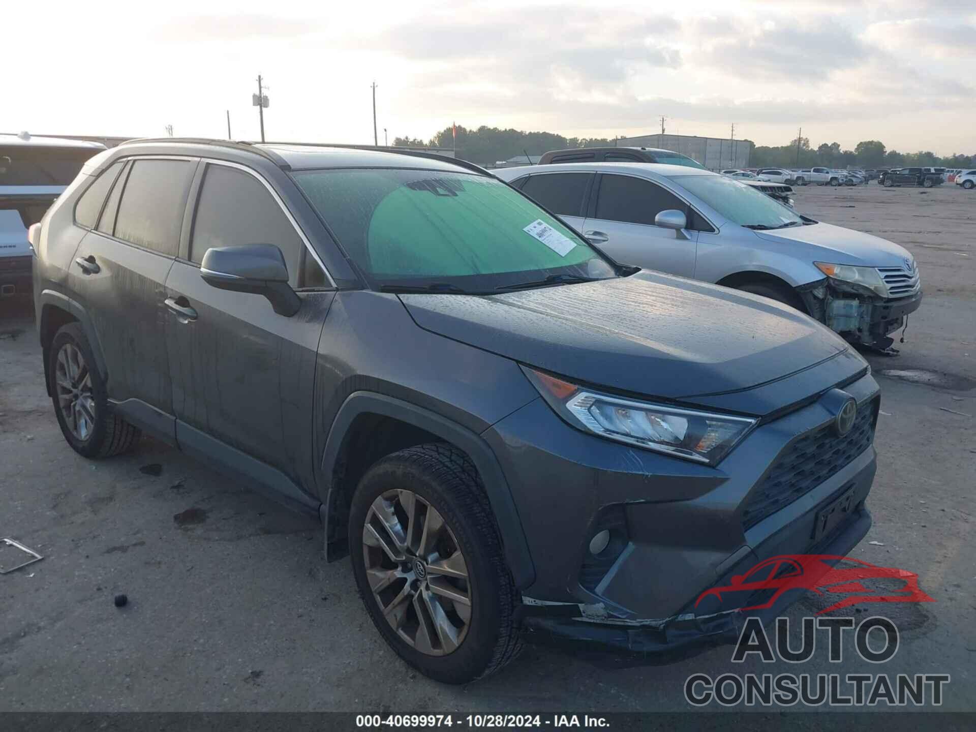 TOYOTA RAV4 2019 - JTMA1RFV5KD009541