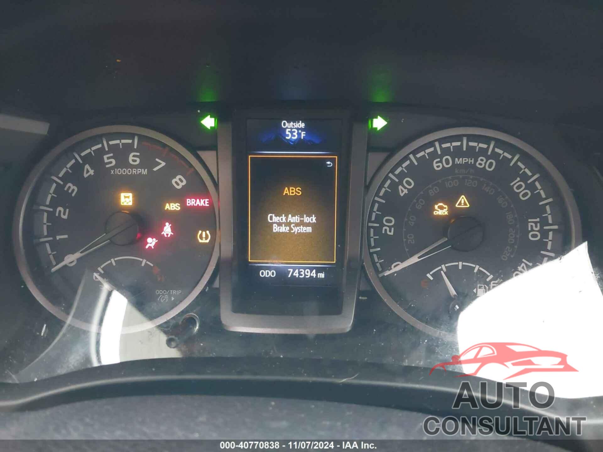 TOYOTA TACOMA 2017 - 5TFCZ5AN0HX112052