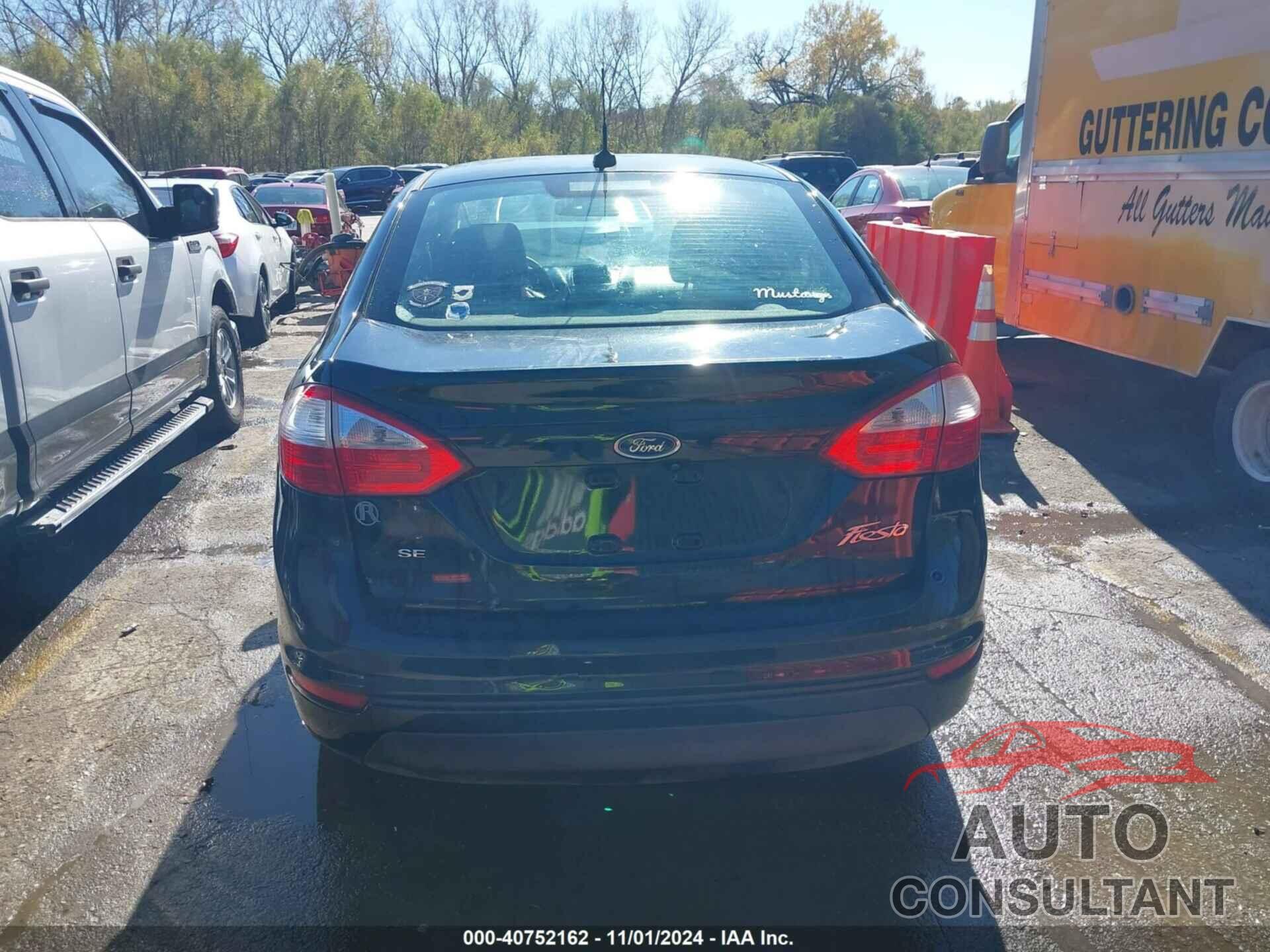 FORD FIESTA 2018 - 3FADP4BJ3JM116405