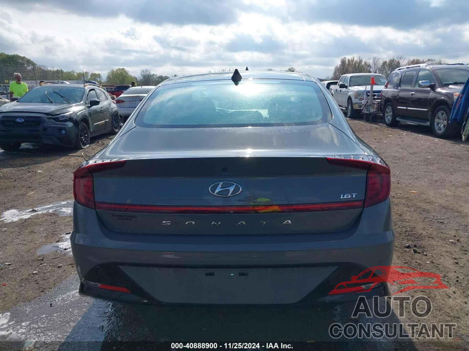 HYUNDAI SONATA 2022 - KMHL44J24NA210090