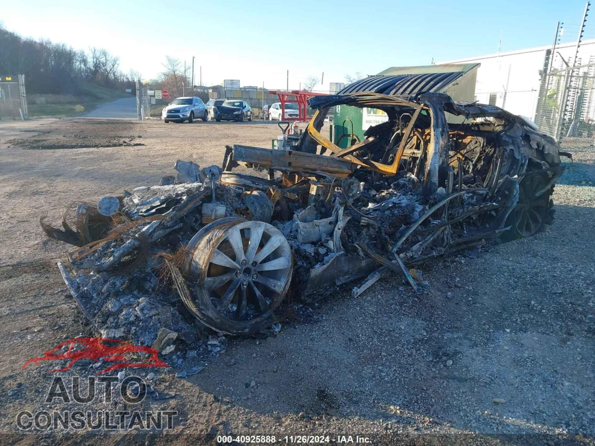 TESLA MODEL S 2012 - 5YJSA1DNXCFS00178