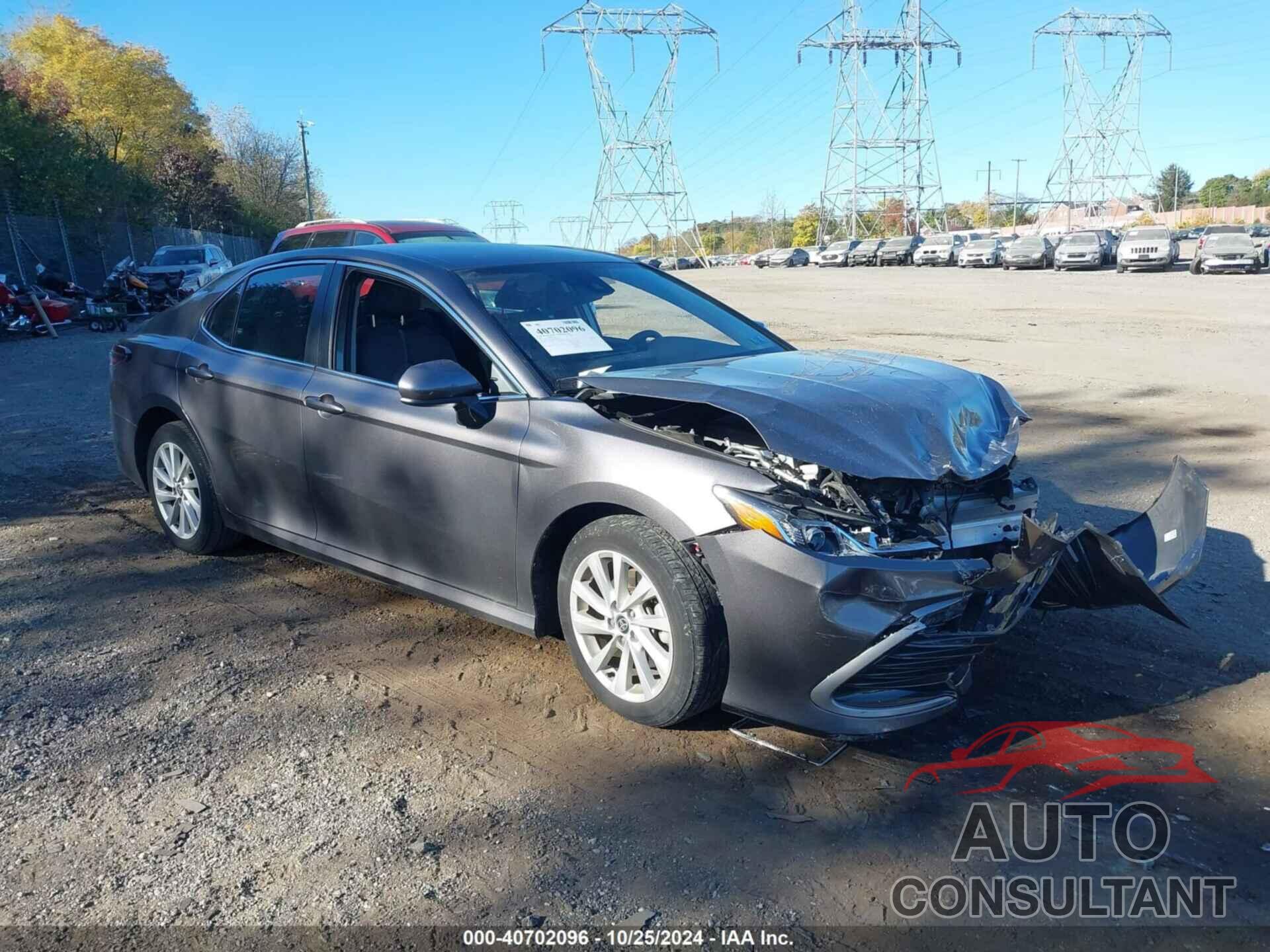 TOYOTA CAMRY 2021 - 4T1C11AKXMU612538