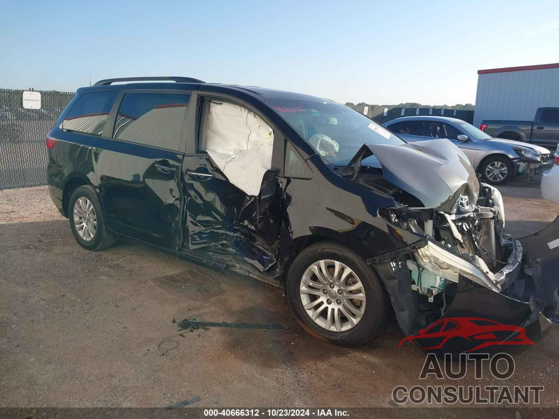 TOYOTA SIENNA 2017 - 5TDYZ3DC1HS784406