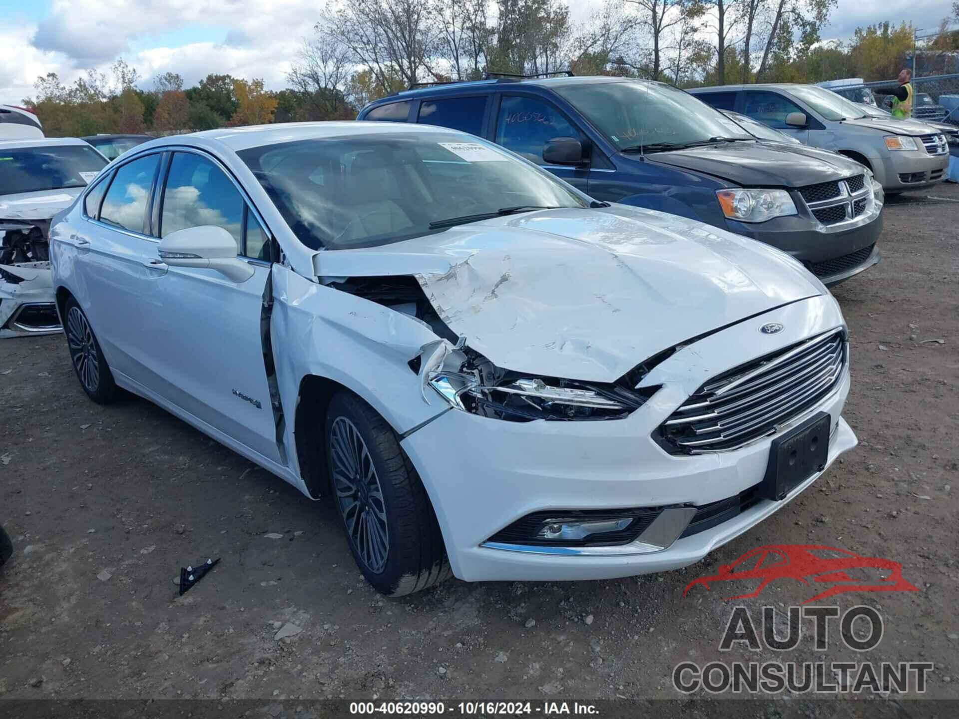 FORD FUSION HYBRID 2017 - 3FA6P0RU6HR375436