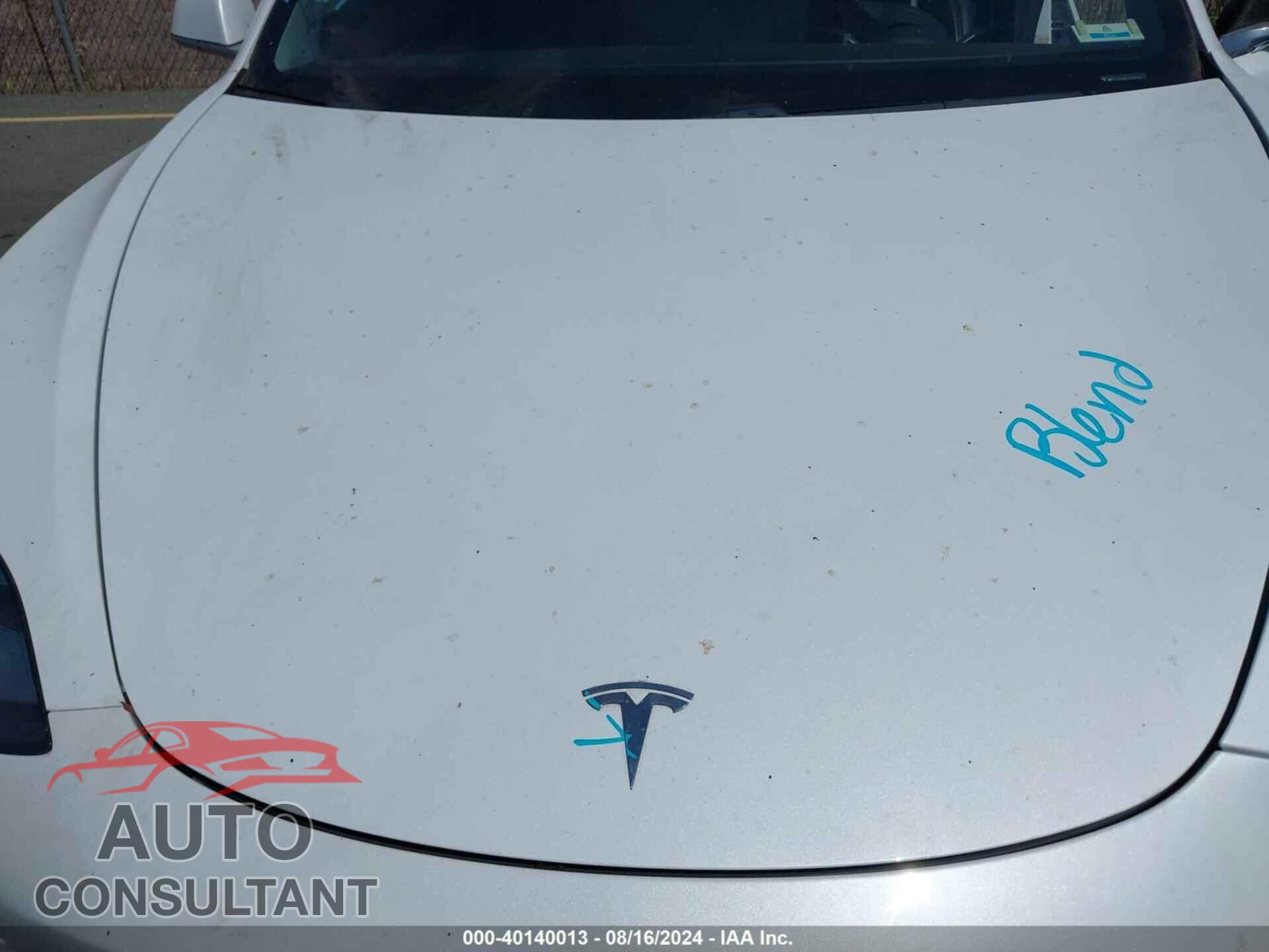 TESLA MODEL 3 2018 - 5YJ3E1EB6JF067719