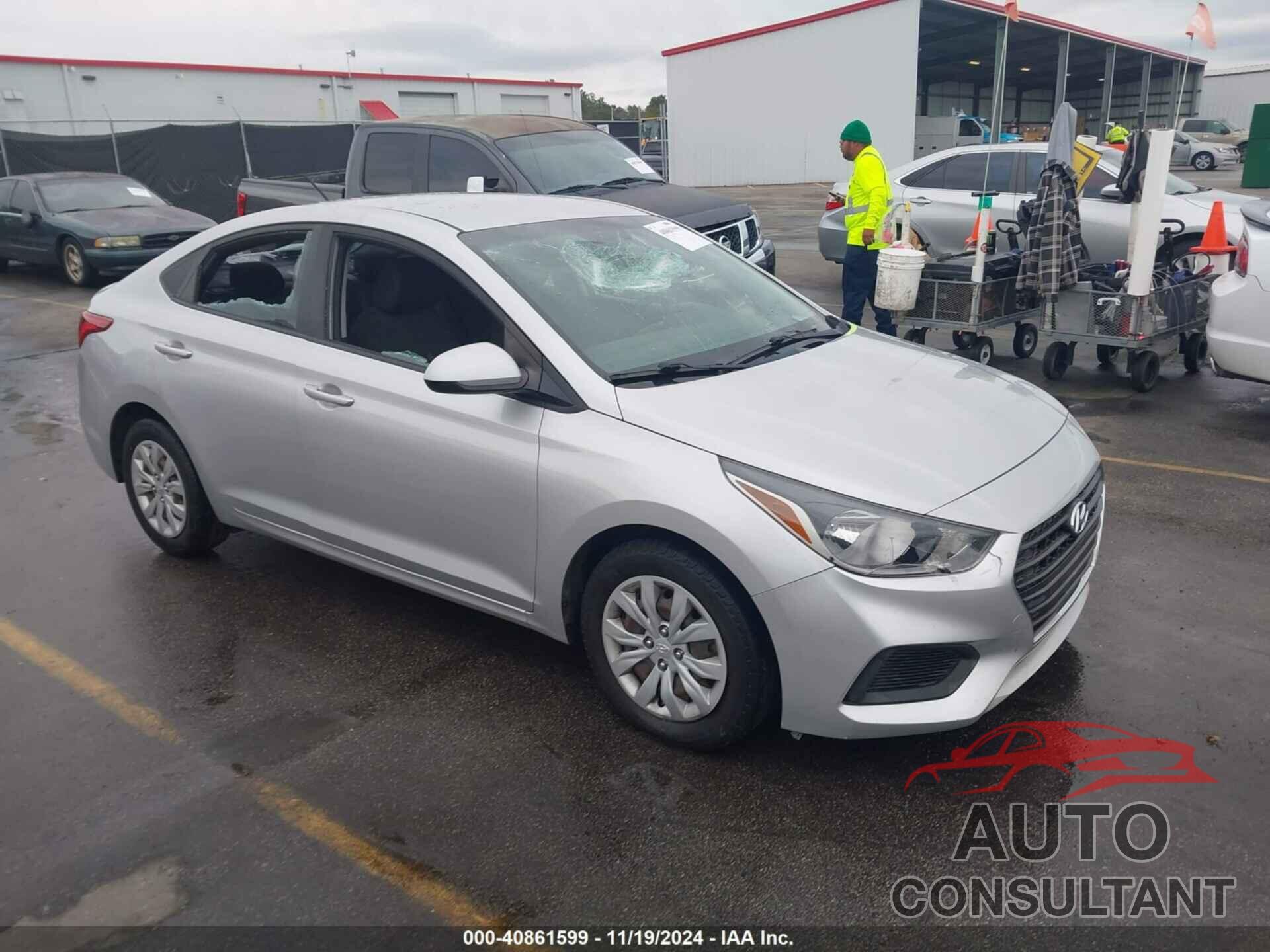 HYUNDAI ACCENT 2018 - 3KPC24A35JE026593