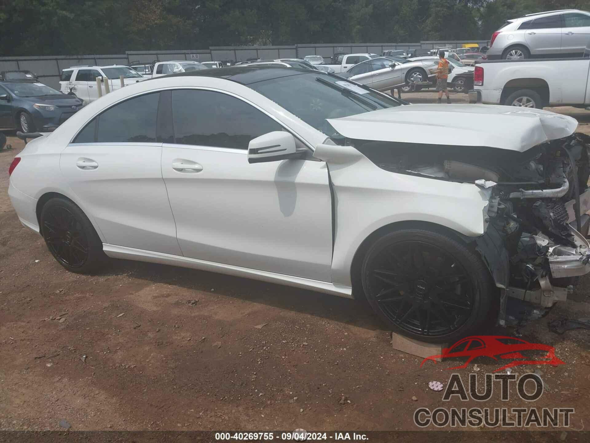 MERCEDES-BENZ CLA 250 2016 - WDDSJ4EB0GN355812