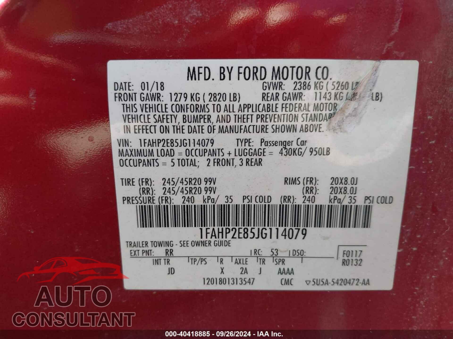 FORD TAURUS 2018 - 1FAHP2E85JG114079
