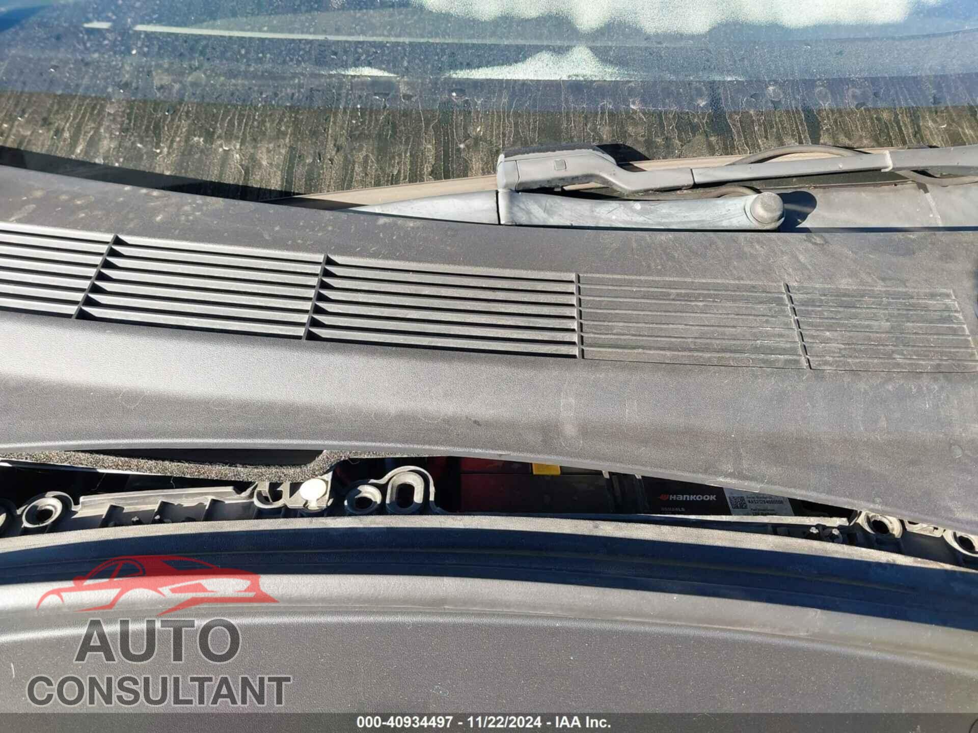 TESLA MODEL 3 2018 - 5YJ3E1EA4JF036198