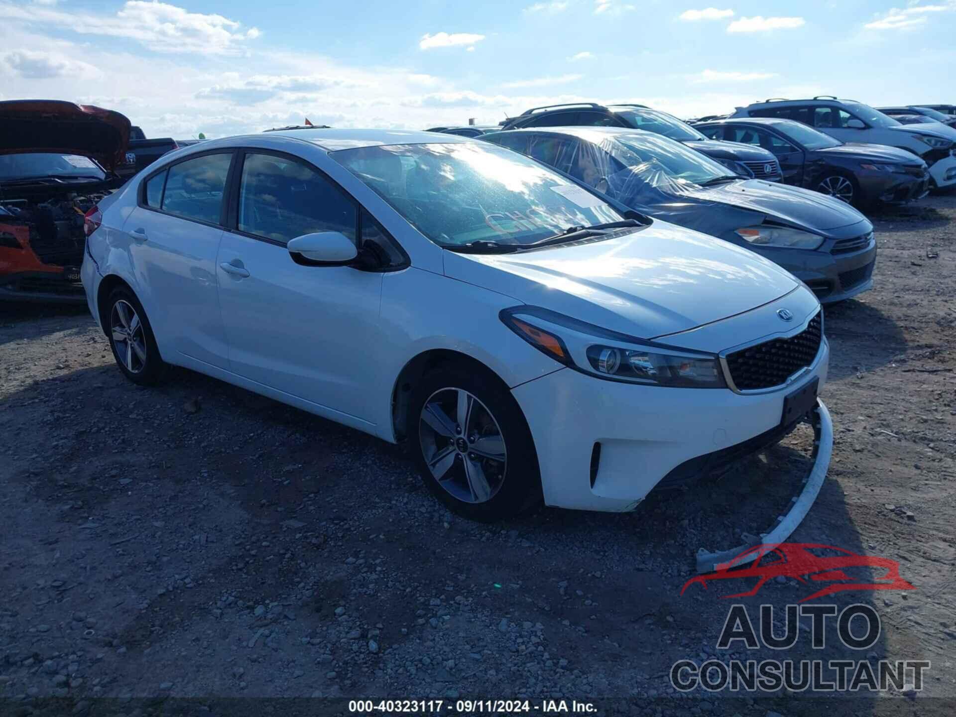 KIA FORTE 2018 - 3KPFL4A75JE257636