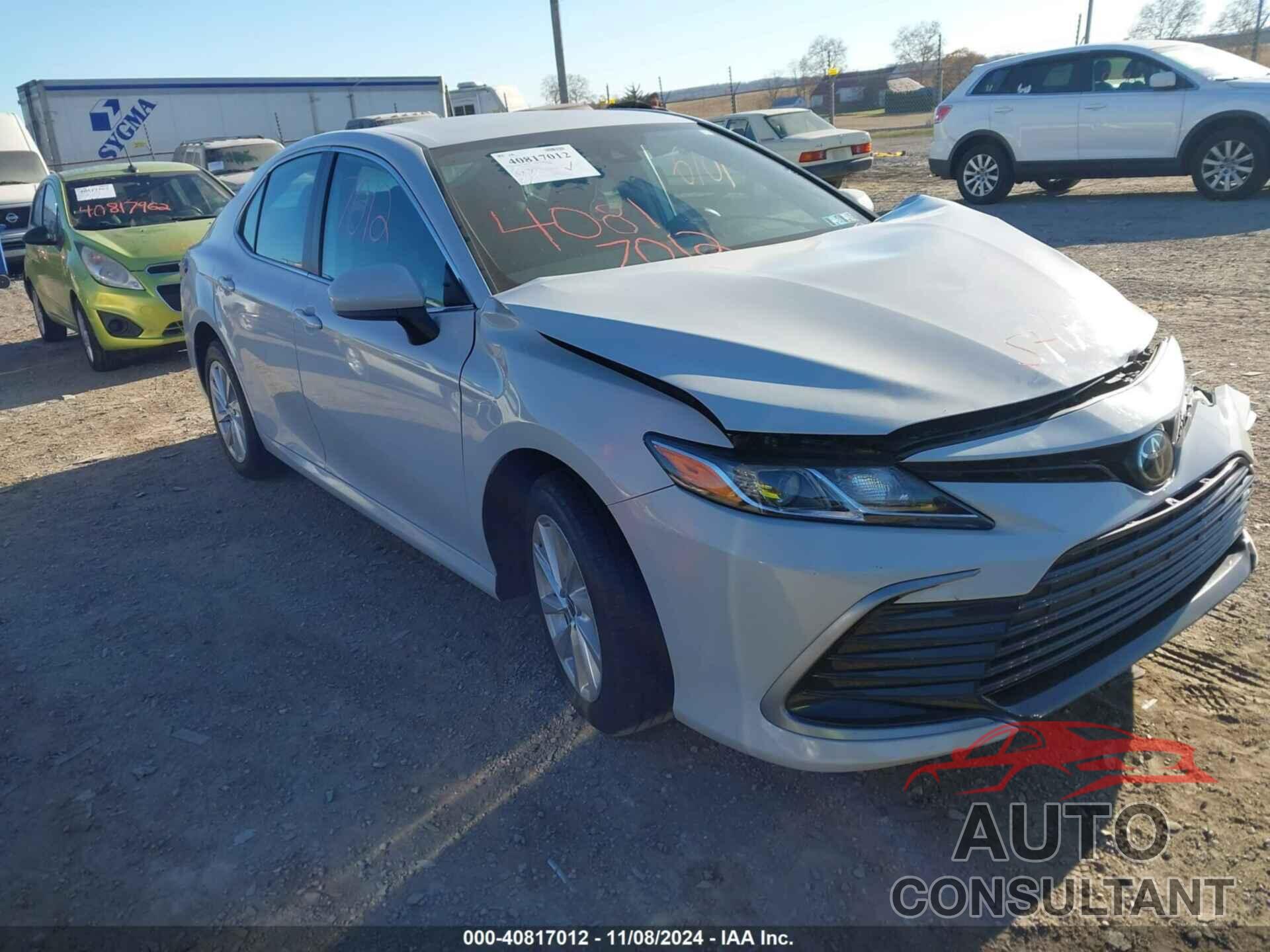 TOYOTA CAMRY 2022 - 4T1C11BK6NU055806