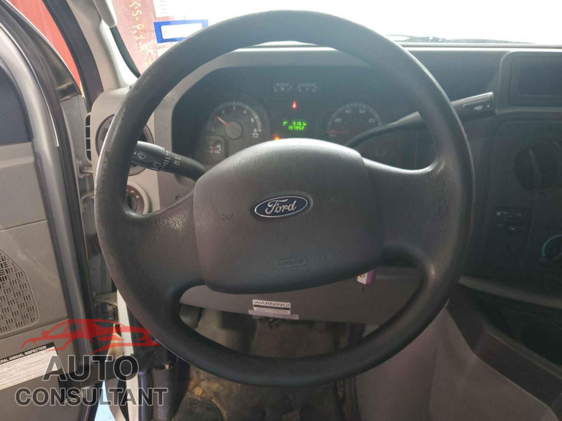 FORD ECONOLINE 2018 - 1FDXE4FS7JDC24985