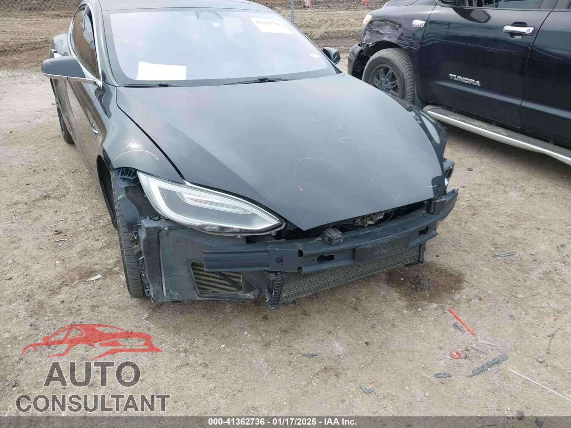 TESLA MODEL S 2017 - 5YJSA1E27HF208282