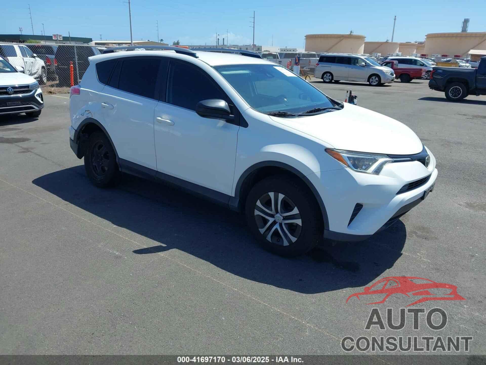 TOYOTA RAV4 2017 - JTMZFREV2HJ721392