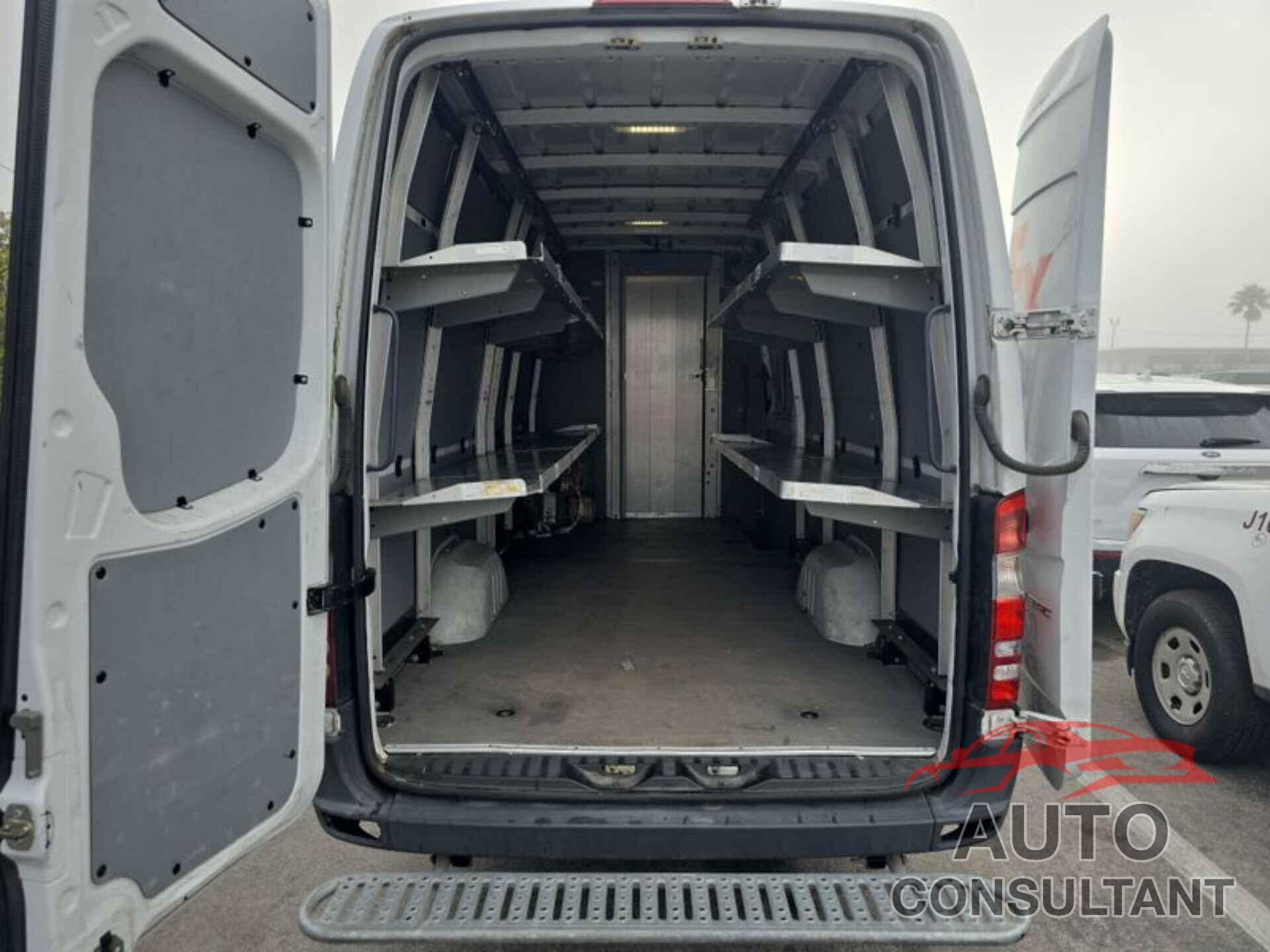 MERCEDES-BENZ SPRINTER 2015 - WD3PE8DB7FP130801