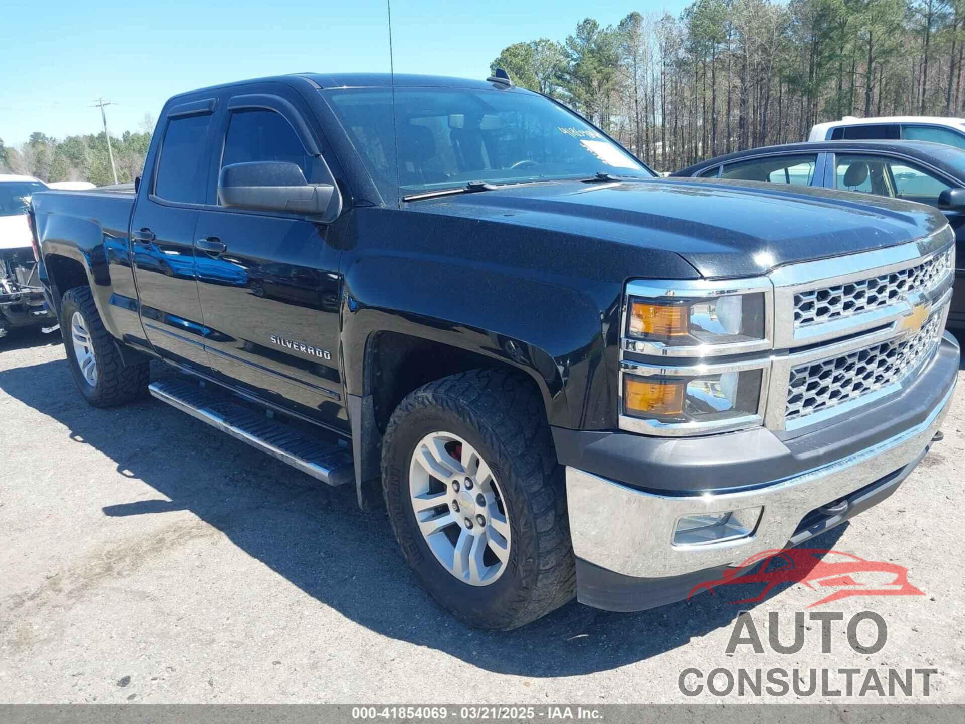 CHEVROLET SILVERADO 1500 2015 - 1GCVKREC3FZ206053
