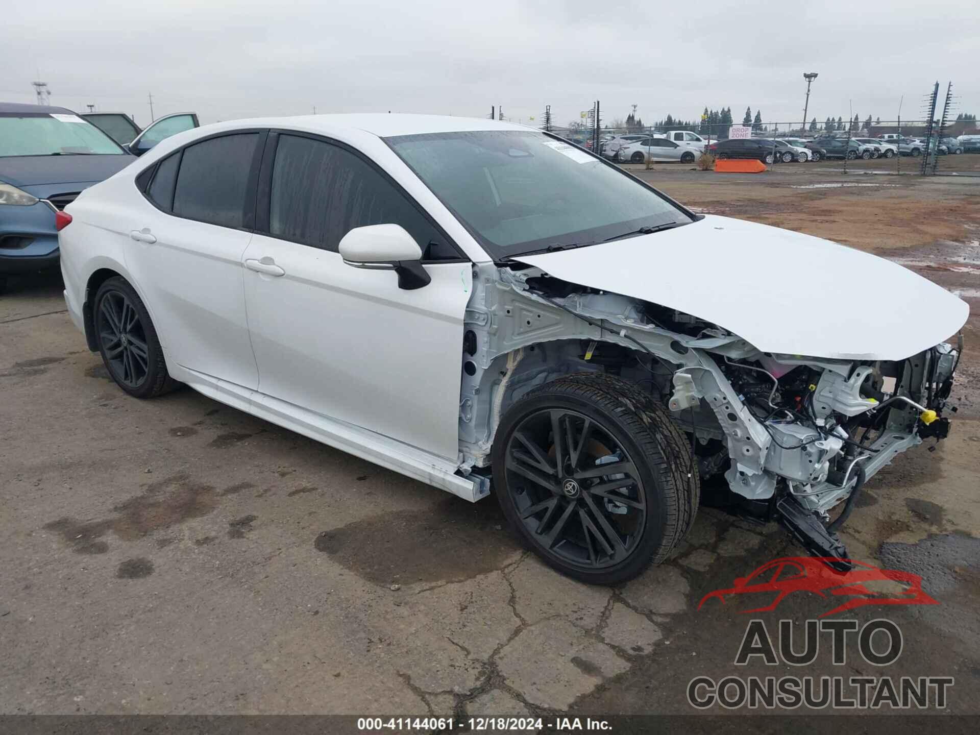 TOYOTA CAMRY 2025 - 4T1DAACK5SU551789