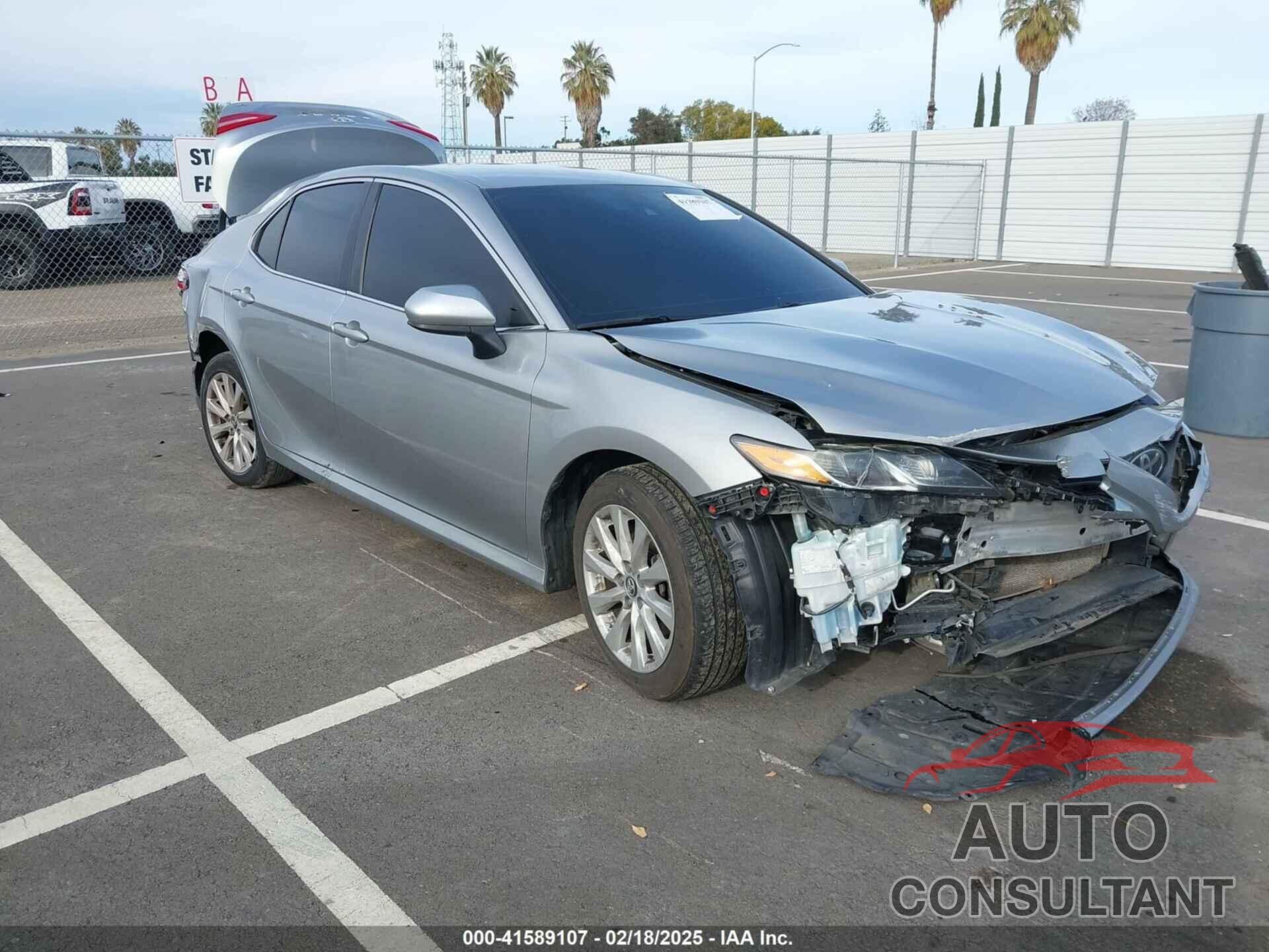 TOYOTA CAMRY 2019 - 4T1B11HK7KU803624