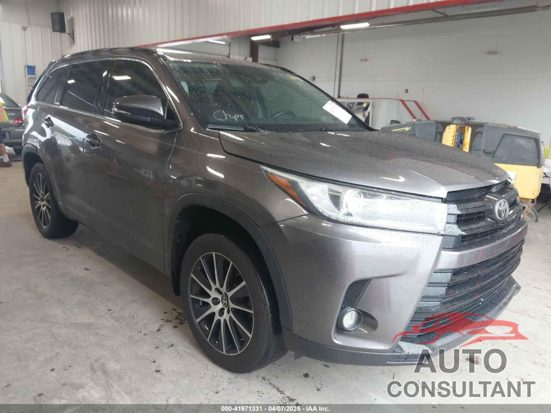 TOYOTA HIGHLANDER 2017 - 5TDJZRFH1HS421164
