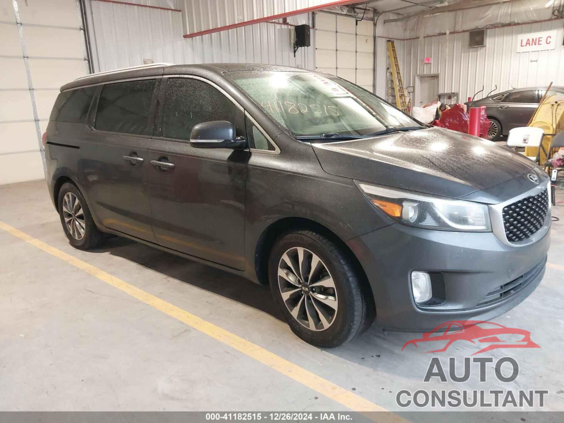 KIA SEDONA 2015 - KNDMC5C19F6037578