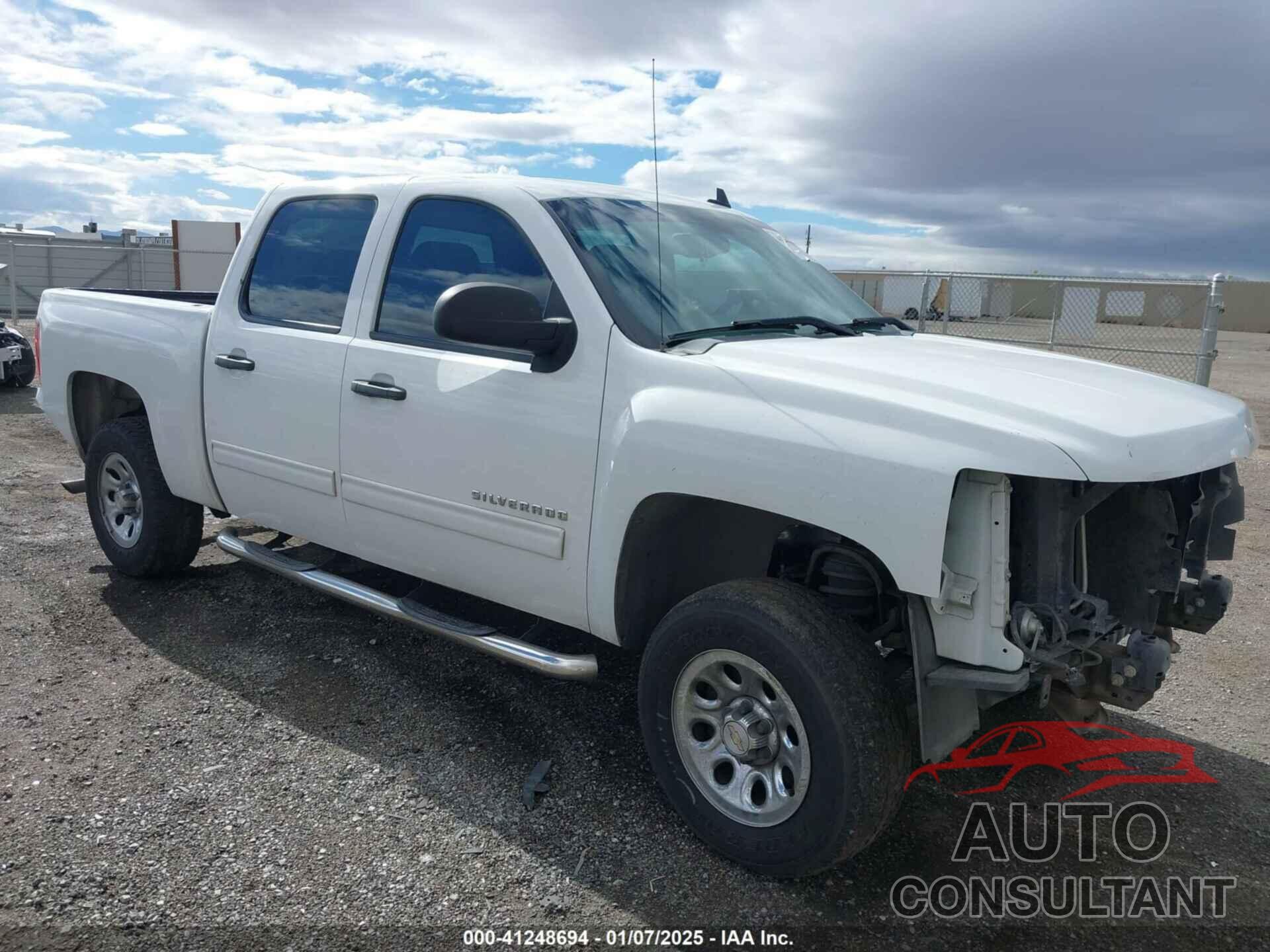 CHEVROLET SILVERADO 1500 2013 - 3GCPCSEA6DG176264