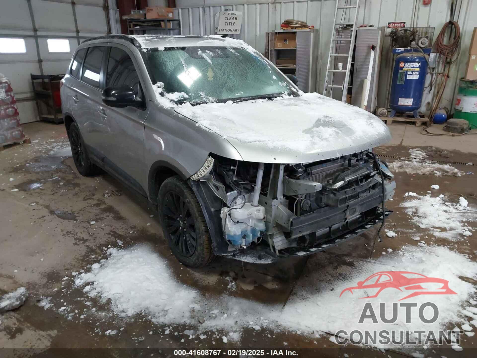 MITSUBISHI OUTLANDER 2020 - JA4AD3A39LZ043104