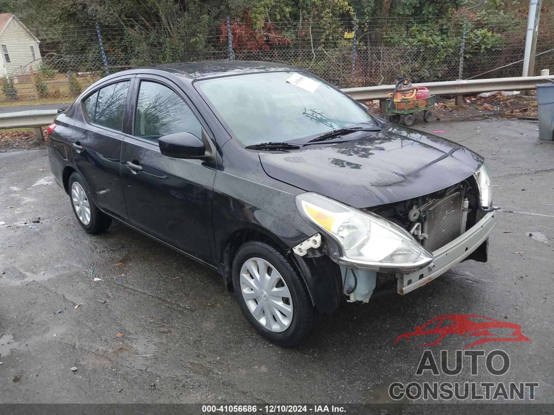 NISSAN VERSA 2018 - 3N1CN7AP6JL829357