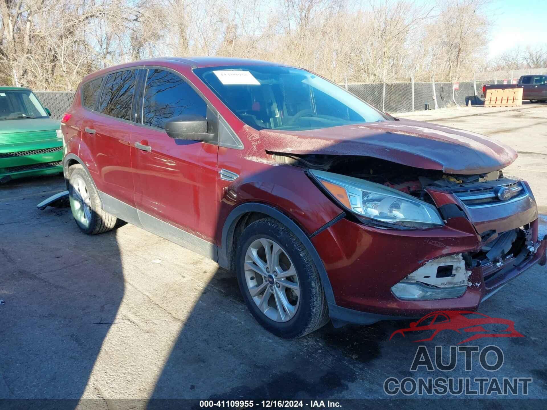 FORD ESCAPE 2016 - 1FMCU0F76GUB14802