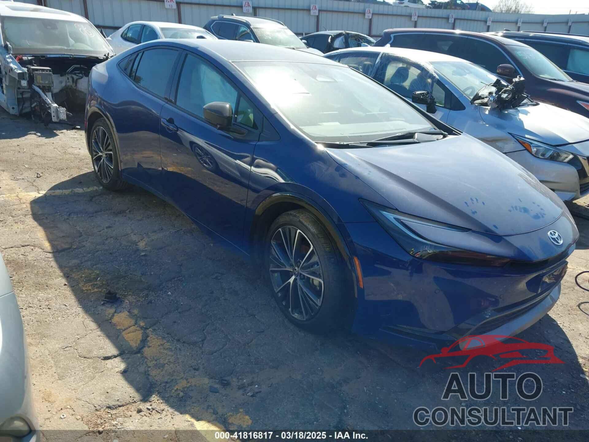 TOYOTA PRIUS 2024 - JTDACAAU9R3020195
